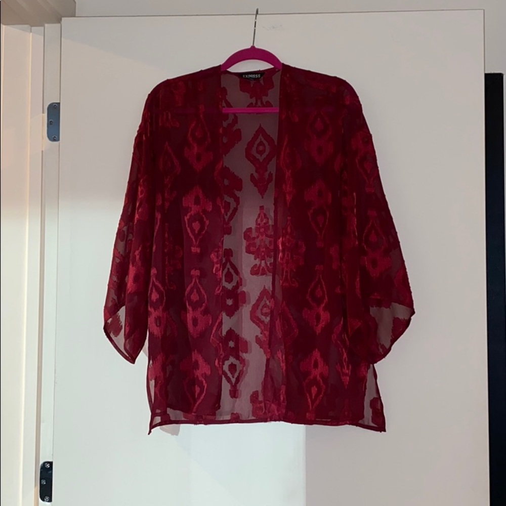 Burgundy Aztec print sheet duster